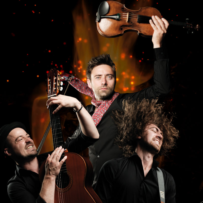 COBARIO - "Strings on Fire!" - MUSIK.ABO